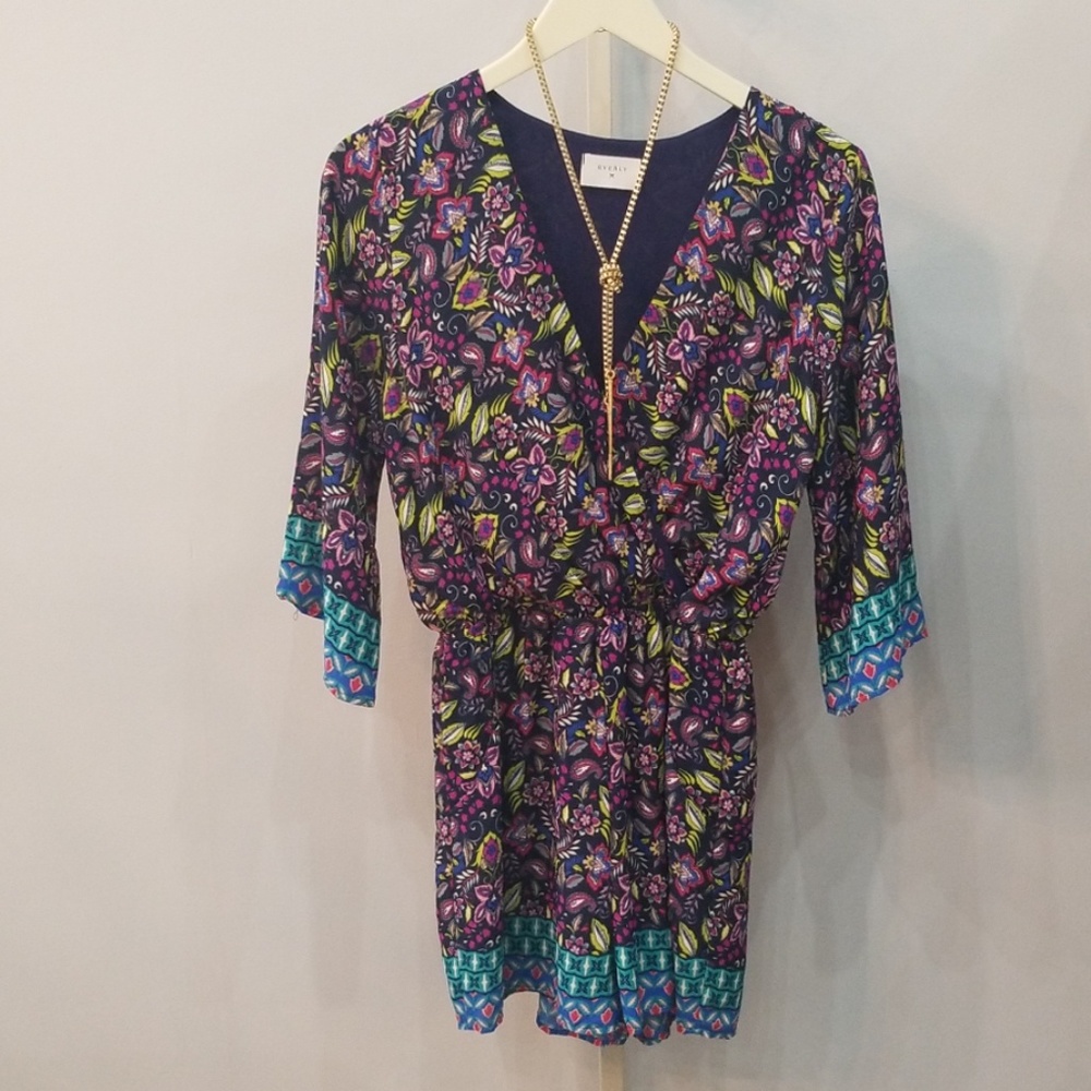 Everly Floral vneck romper